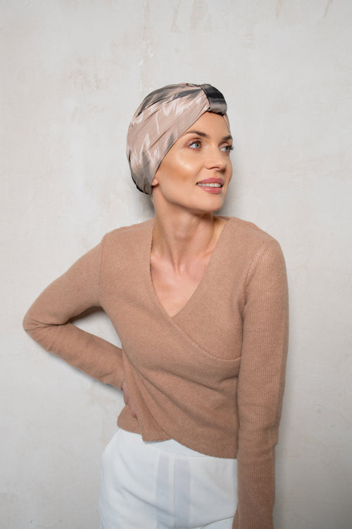 model with Libra turban - front